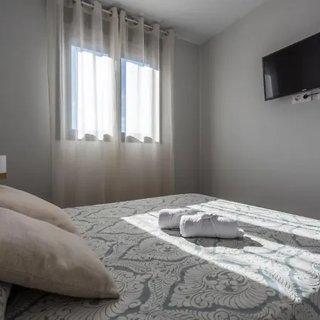 Appartement I *
